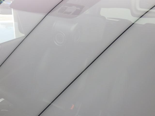 純正ドライブレコーダー装備です。映像はナビモニターにてご覧頂くかＰＣにてご確認頂けます。