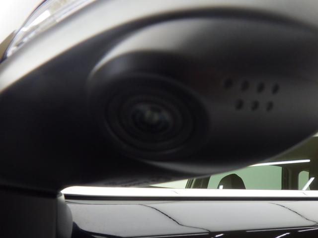 アイサイトセイフティプラスによりフロントカメラ、リヤヴィーグルディテクション、ハイビームアシスト、スマートビューモニターが装備されています。