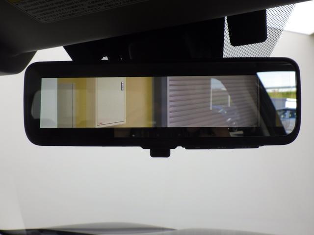 スマートビューモニター装備ラゲッジに荷物を搭載していても後方視界を妨げません