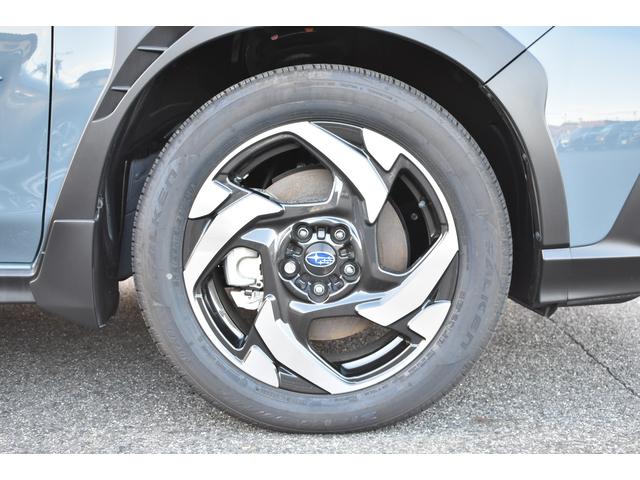 クロストレック PremiumS:HEV EX 弊社元試乗車 オフショアブルーメタリック、11.6インチセンターインフォメーションディスプレイ(ナビ機能付き)、ETC2.0、ヘッドランプガーニッシュ&リヤコンビランプガーニッシュ、ボディサイドモールディング(7枚目)