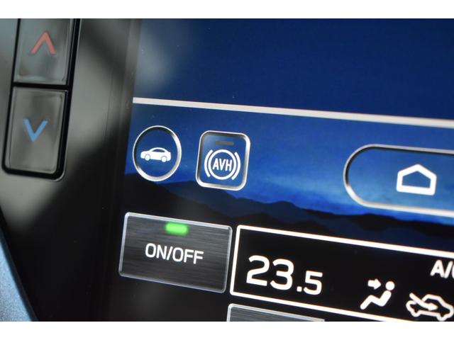 クロストレック PremiumS:HEV EX 弊社元試乗車 オフショアブルーメタリック、11.6インチセンターインフォメーションディスプレイ(ナビ機能付き)、ETC2.0、ヘッドランプガーニッシュ&リヤコンビランプガーニッシュ、ボディサイドモールディング(70枚目)