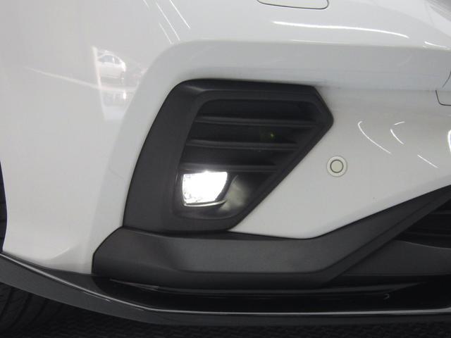 ＬＥＤヘッドライト＆ＬＥＤフォグランプ装備