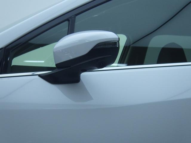 アイサイトセイフティプラスによりフロントカメラ、サイドカメラ、リヤヴィーグルディテクション、ハイビームアシストが装備されています。