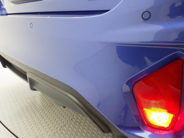 ［リヤフォグランプ］濃霧の際などに後続車に自車位置を知らせる為のものです。