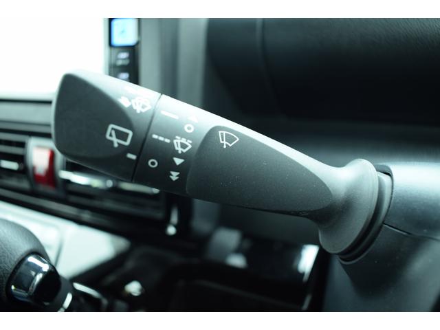 シフォン カスタムＲ　ナビ、リヤカメラ、ＥＴＣ、ＬＥＤヘッドライト、両側パワースライドドア（31枚目）