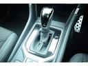 ［シフトノブ］Ｌ字のシフトゲージで、Ｄレンジから右に倒すと、パドルシフトでスポーティな走りも楽しむことが出来ます！