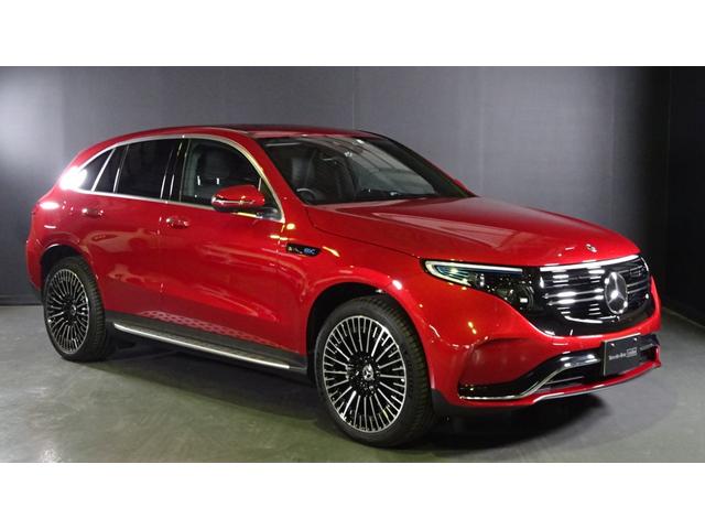 EQC400 4マチック AMGライン AMGラインパッケージ レザーエクスクルーシブパッケージ ガラススライディングルーフ アダプティブハイビームアシスト・プラス マルチビームLEDヘッドライト フットトランクオープナー 認定中古車(2枚目)