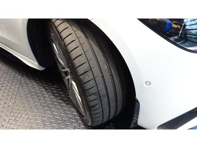 Ｃクラス Ｃ４３　４マチック　パノラミックスライディングルーフ／純正ドライブレコーダー付き／（17枚目）