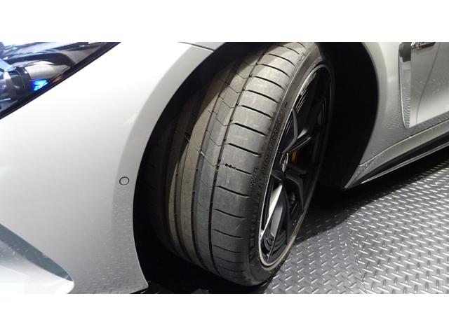 ＧＴ ６３Ｓ　Ｅパフォーマンス　クーペ　４ＷＤ　ＭＰ２０２５０１　左ハンドル／パノラミックルーフ／ＡＭＧパフォーマンスパッケージ／純正ドラレコ付き／ＭＰ２０２５０１／４ＷＤ／４名（14枚目）