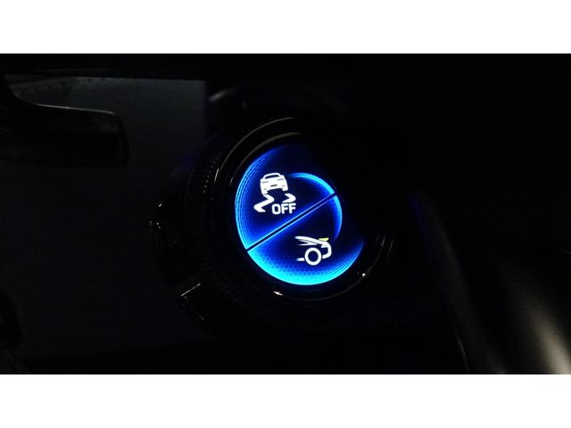 ＧＴ ６３Ｓ　Ｅパフォーマンス　クーペ　４ＷＤ　ＭＰ２０２５０１　左ハンドル／パノラミックルーフ／ＡＭＧパフォーマンスパッケージ／純正ドラレコ付き／ＭＰ２０２５０１／４ＷＤ／４名（32枚目）
