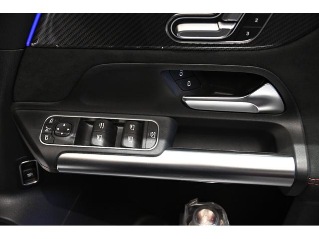 ＧＬＡクラス ＧＬＡ２００ｄ　４マチック　ＡＭＧライン　ＭＰ２０２００１（56枚目）