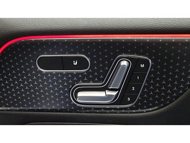 EQB EQB350 4マチック AMGラインパッケージ パノラミックスライディングルーフ/レザーエクスクルーシブパッケージ/純正ドライブレコーダー付き/(19枚目)