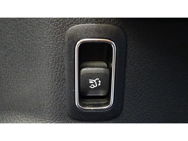 EQB EQB350 4マチック AMGラインパッケージ パノラミックスライディングルーフ/レザーエクスクルーシブパッケージ/純正ドライブレコーダー付き/(21枚目)