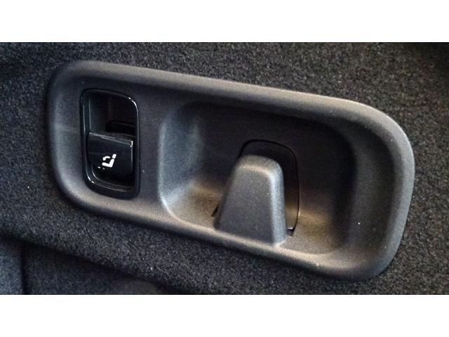 Cクラス C220dアバンギャルド AMGラインパッケージ ISG/MP202401/レザーエクスクルーシブパッケージ ベーシックパッケージ パノラミックスライディングルーフ ドライバーズパッケージ(77枚目)