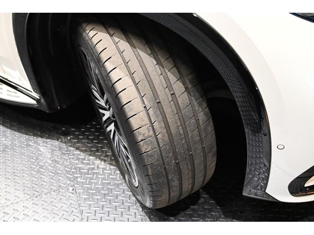 EQS SUV EQS450 4M SUV AMGラインパッケージ 4WD/MP202302/7名/デジタルインテリアパッケージ/ナイトパッケージ/弊社デモカー/純正ドライブレコーダー付き/(10枚目)