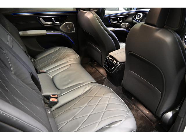 EQS SUV EQS450 4M SUV AMGラインパッケージ 4WD/MP202302/7名/デジタルインテリアパッケージ/ナイトパッケージ/弊社デモカー/純正ドライブレコーダー付き/(60枚目)