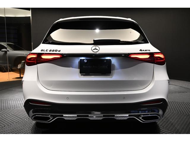 GLC GLC220d 4M AMGレザーエクスクルーシブP AMGラインパッケージ/AMGレザーエクスクルーシブパッケージ/弊社デモカー/純正ドライブレコーダー付き/レザーシートパワーレッド・ブラック(6枚目)