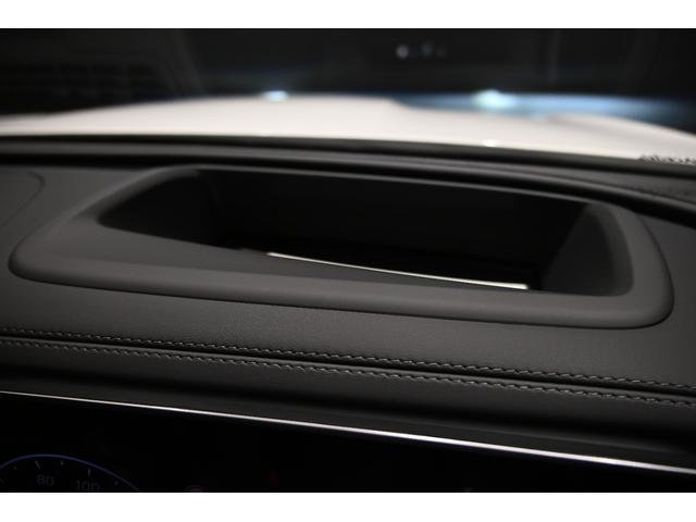 GLC GLC220d 4M AMGレザーエクスクルーシブP AMGラインパッケージ/AMGレザーエクスクルーシブパッケージ/弊社デモカー/純正ドライブレコーダー付き/レザーシートパワーレッド・ブラック(30枚目)