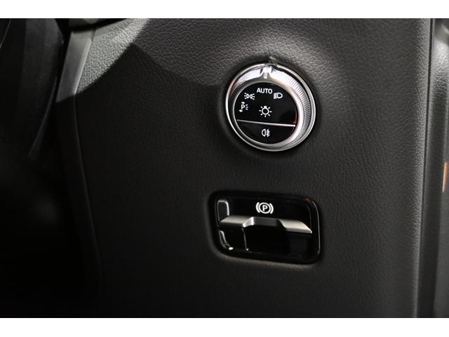 GLC GLC220d 4M AMGレザーエクスクルーシブP AMGラインパッケージ/AMGレザーエクスクルーシブパッケージ/弊社デモカー/純正ドライブレコーダー付き/レザーシートパワーレッド・ブラック(32枚目)