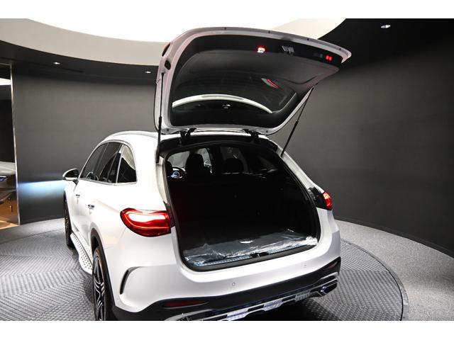 GLC GLC220d 4M AMGレザーエクスクルーシブP AMGラインパッケージ/AMGレザーエクスクルーシブパッケージ/弊社デモカー/純正ドライブレコーダー付き/レザーシートパワーレッド・ブラック(59枚目)