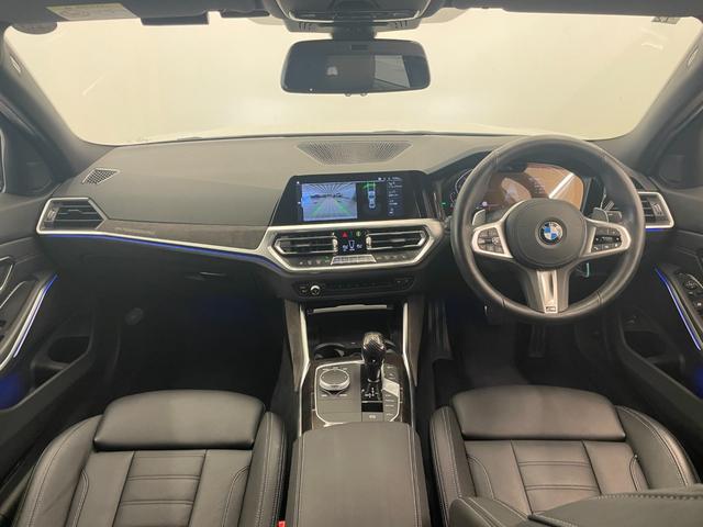 ３シリーズ ３２０ｄ　ｘＤｒｉｖｅ　Ｍスポーツ　ハイラインＰＫＧ　コンフォートＰＫＧ　純正ナビ　リアカメラ　ヴァーネスカレザーシート　シートヒーター　アクティブクルーズコントロール　ＡｐｐｌｅＣａｒＰｌａｙ　パワーテールゲート純正１８インチＡＷ（5枚目）