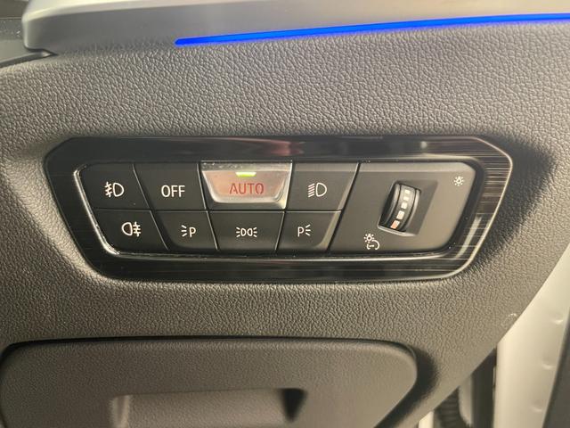 ３シリーズ ３２０ｄ　ｘＤｒｉｖｅ　Ｍスポーツ　ハイラインＰＫＧ　コンフォートＰＫＧ　純正ナビ　リアカメラ　ヴァーネスカレザーシート　シートヒーター　アクティブクルーズコントロール　ＡｐｐｌｅＣａｒＰｌａｙ　パワーテールゲート純正１８インチＡＷ（11枚目）