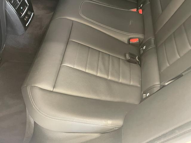 ３シリーズ ３２０ｄ　ｘＤｒｉｖｅ　Ｍスポーツ　ハイラインＰＫＧ　コンフォートＰＫＧ　純正ナビ　リアカメラ　ヴァーネスカレザーシート　シートヒーター　アクティブクルーズコントロール　ＡｐｐｌｅＣａｒＰｌａｙ　パワーテールゲート純正１８インチＡＷ（40枚目）