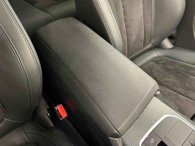 4シリーズ 420d xDriveグランクーペ Mスポーツ 純正iDriveナビ リアカメラ パーキングアシスト リバースアシスト ハーフレザー シートヒーター ACC 車線逸脱警告 車線変更警告 パワーテールゲート LEDヘッドライト オートハイビーム(19枚目)