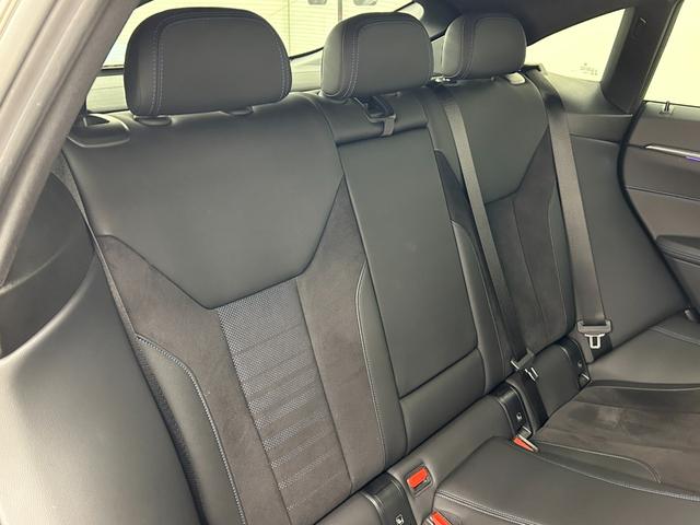 4シリーズ 420d xDriveグランクーペ Mスポーツ 純正iDriveナビ リアカメラ パーキングアシスト リバースアシスト ハーフレザー シートヒーター ACC 車線逸脱警告 車線変更警告 パワーテールゲート LEDヘッドライト オートハイビーム(31枚目)