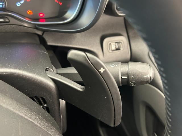 ベルランゴ シャイン　ＡＣＣ　純正ディスプレイオーディオ　フルセグＴＶ　アップルカープレイ　インテリジェントハイビーム　パドルシフト　パーキングセンサー　ＢＳＭ　アクティブセーフティー　ＴＳＩ　ＥＴＣ　リアガラスハッチ（8枚目）