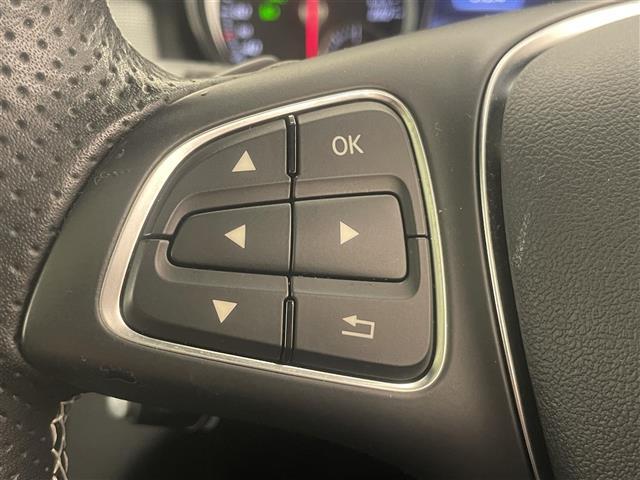 CLAクラス CLA220 4マチック レーダーセーフティPKG プレミアムPKG 純正ナビ バックカメラ ESP オートライト オートワイパー アクティブブレーキアシスト アテンションアシスト ブラインドスポット レーンキープアシスト(8枚目)