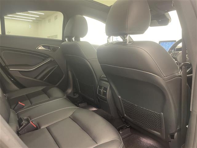 CLAクラス CLA220 4マチック レーダーセーフティPKG プレミアムPKG 純正ナビ バックカメラ ESP オートライト オートワイパー アクティブブレーキアシスト アテンションアシスト ブラインドスポット レーンキープアシスト(25枚目)