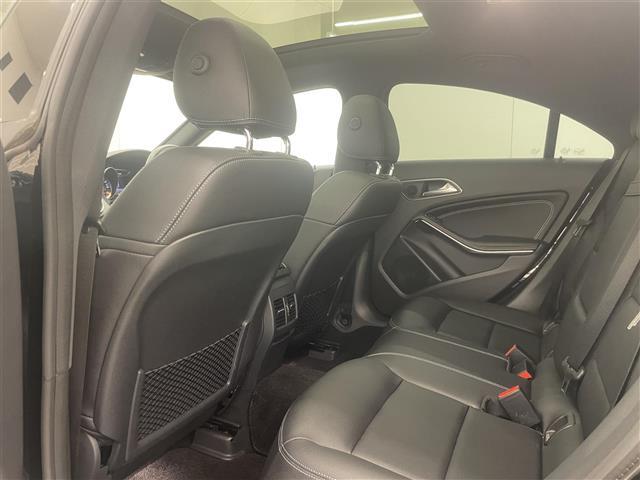 CLAクラス CLA220 4マチック レーダーセーフティPKG プレミアムPKG 純正ナビ バックカメラ ESP オートライト オートワイパー アクティブブレーキアシスト アテンションアシスト ブラインドスポット レーンキープアシスト(33枚目)