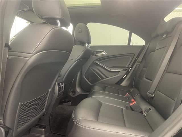 CLAクラス CLA220 4マチック レーダーセーフティPKG プレミアムPKG 純正ナビ バックカメラ ESP オートライト オートワイパー アクティブブレーキアシスト アテンションアシスト ブラインドスポット レーンキープアシスト(34枚目)