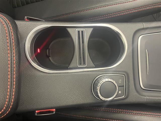 CLAクラス CLA180 純正ナビ ESP アクティブブレーキアシスト アテンションアシスト ブラインドスポット レーンキープアシスト アイドリングストップ オートワイパー オートライト パワーシート シートヒーター(16枚目)