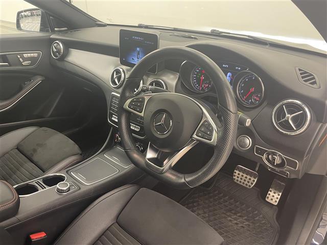CLAクラス CLA180 純正ナビ ESP アクティブブレーキアシスト アテンションアシスト ブラインドスポット レーンキープアシスト アイドリングストップ オートワイパー オートライト パワーシート シートヒーター(24枚目)