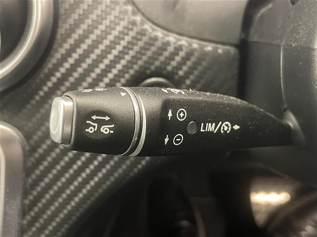 Ａクラス Ａ１８０　レーダーセーフティパッケージ　純正ナビ　Ｒカメラ　キーレスゴー　Ｂｌｕｅｔｏｏｔｈ　ＵＳＢ　ＳＤ　アップルカープレイ　パワーシート　シートヒーター　オートライト　ＡＨＢ　オートワイパー　ＡＨＢ（8枚目）