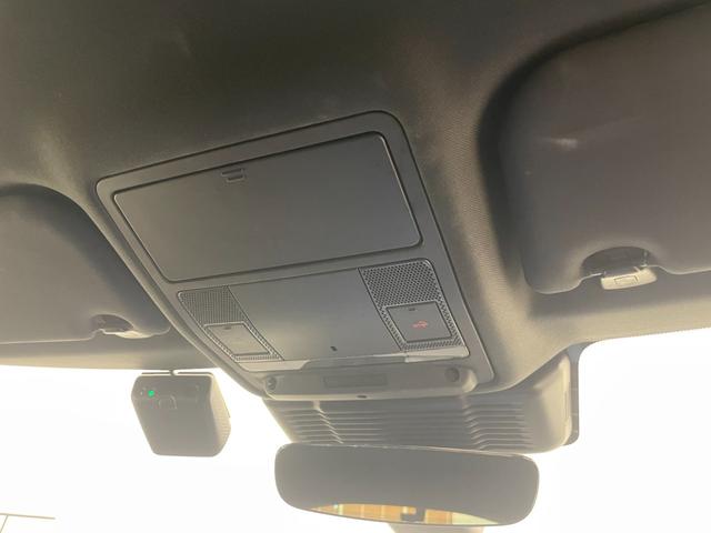 レンジローバーイヴォーク Ｒ－ダイナミック　Ｓ　純正ディスプレイナビ　全方位カメラ　黒革　禁煙車　Ｂｌｕｅｔｏｏｔｈ　前後ドラレコ　ＥＴＣ２．０　電動リヤゲート　ＢＳＭ　パワーシート　追従クルコン　衝突軽減装置　シートヒーター　ステアリングヒーター（22枚目）