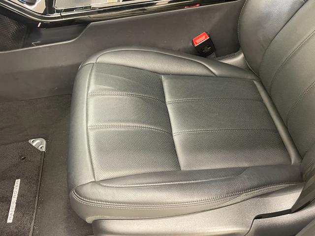 レンジローバーイヴォーク Ｒ－ダイナミック　Ｓ　純正ディスプレイナビ　全方位カメラ　黒革　禁煙車　Ｂｌｕｅｔｏｏｔｈ　前後ドラレコ　ＥＴＣ２．０　電動リヤゲート　ＢＳＭ　パワーシート　追従クルコン　衝突軽減装置　シートヒーター　ステアリングヒーター（37枚目）