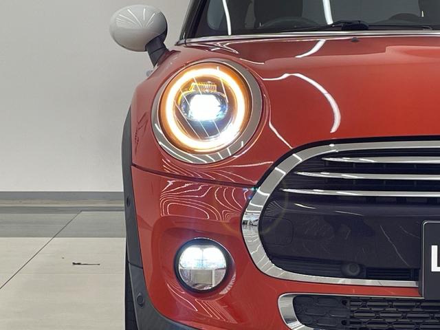 MINI クーパーD インテリジェンスセーフティ 純正ナビ Bluetooth 速度警告アシスト PDC バックカメラ アイドリングストップ ABS 横滑り防止装置 クルコン オートライト アンビエントライト ETC(42枚目)