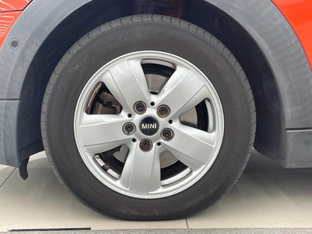 MINI クーパーD インテリジェンスセーフティ 純正ナビ Bluetooth 速度警告アシスト PDC バックカメラ アイドリングストップ ABS 横滑り防止装置 クルコン オートライト アンビエントライト ETC(54枚目)