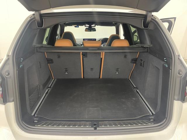 バックオーダーをご利用いただければ、希少なお車や、特定の装備のついたお車など、お客様からのご要望に応じて全国ネットワークからお探しさせて頂きます。