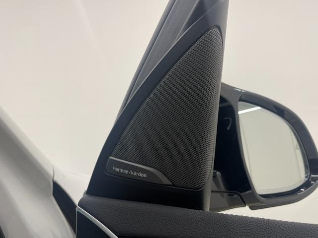 ＬＩＢＥＲＡＬＡは輸入車選びのすべてを見つめ直し新たなスタイルを提案するインポートセレクトブランドです。