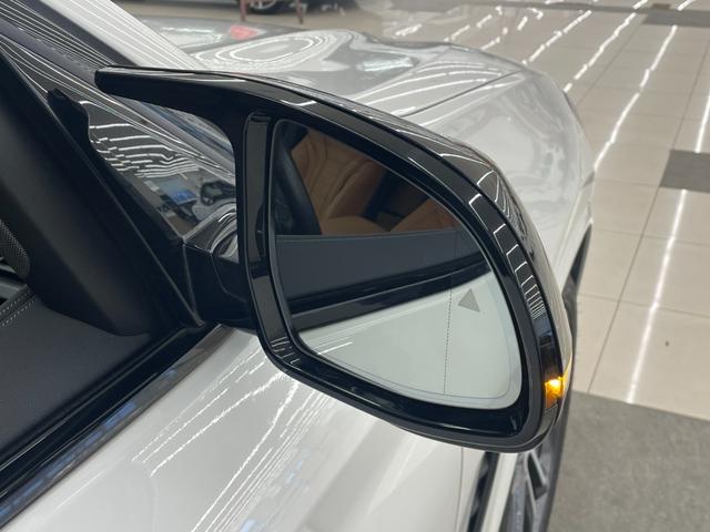 バックオーダーをご利用いただければ、希少なお車や、特定の装備のついたお車など、お客様からのご要望に応じて全国ネットワークからお探しさせて頂きます。