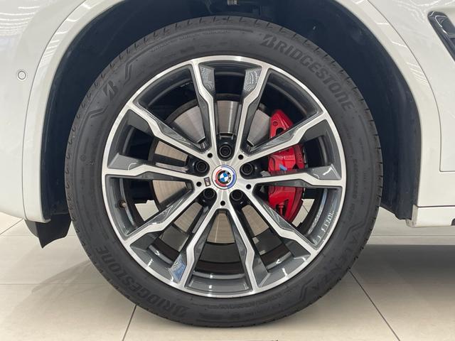 バックオーダーをご利用いただければ、希少なお車や、特定の装備のついたお車など、お客様からのご要望に応じて全国ネットワークからお探しさせて頂きます。