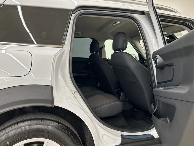 ＭＩＮＩ バッキンガム　ＯＮＥベース特別仕様　ＬＥＤヘッドライト　スポーツレザーステアリング　専用サイドスカットル　マルチファンクションステアリング　クルコン　Ｒカメラ　衝突警告　コンフォートアクセス　オートライト　ＥＴＣ（29枚目）