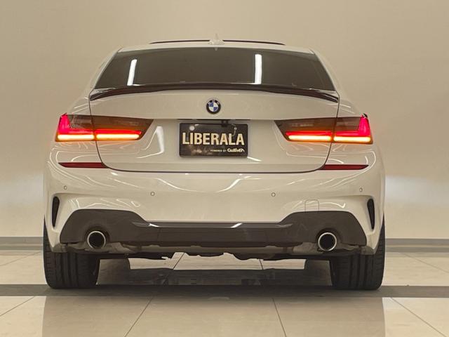 ３シリーズ ３２０ｉ　Ｍスポーツ　サンルーフ　コンフォートＰＫＧ　ドライビングアシストプロフェッショナル　アンビエントライト　仇ぷてぃぶＬＥＤ　純正１８インチ　ワイヤレスチャージ　ＡＣＣ　ライトカーペット　ＦＳＲスポイラー　ＥＴＣ（51枚目）