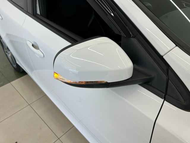 V40 T3 モメンタム 衝突軽減ブレーキ 純正ナビ リアビューカメラ フルセグTV ACC LKA BLIS オートハイビーム LEDヘッドライト パドルシフト 純正17インチAW シティセーフティ ステアリングスイッチ(40枚目)