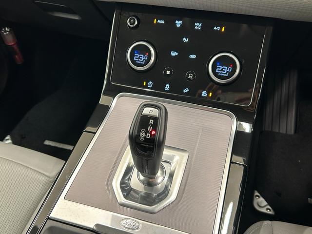 ディスカバリー HSE ワンオーナー MERIDIANスピーカー パノラマサンルーフ 純正ナビ 360°カメラ サイドステップ レザーシート シートヒーター 純正20インチAW AEB LDW BSA LEDヘッドライト(18枚目)