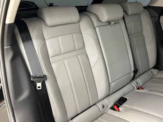 ディスカバリー HSE ワンオーナー MERIDIANスピーカー パノラマサンルーフ 純正ナビ 360°カメラ サイドステップ レザーシート シートヒーター 純正20インチAW AEB LDW BSA LEDヘッドライト(28枚目)